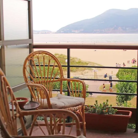 Piso Reformado Con Vistas A La Playa De *
