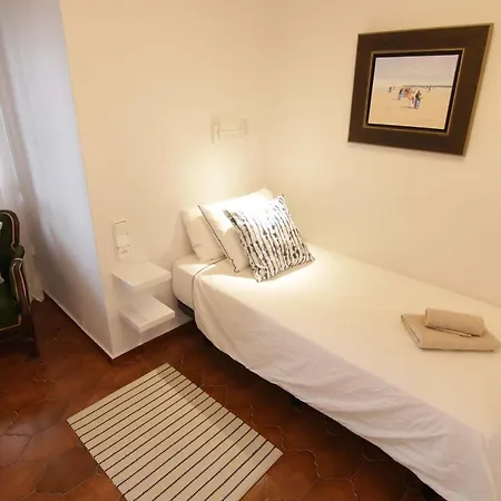 Piso Con Vistas A La Playa De - Bellavista *