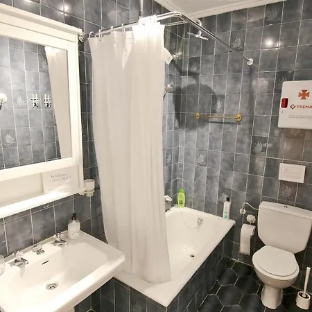 Piso Con Vistas A La Playa De - Bellavista