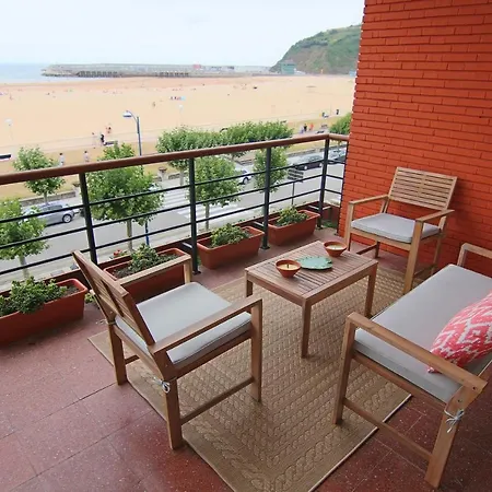 Piso Con Vistas A La Playa De - Bellavista *