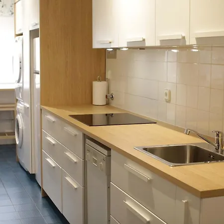 Piso Con Vistas A La Playa De - Bellavista * Laredo